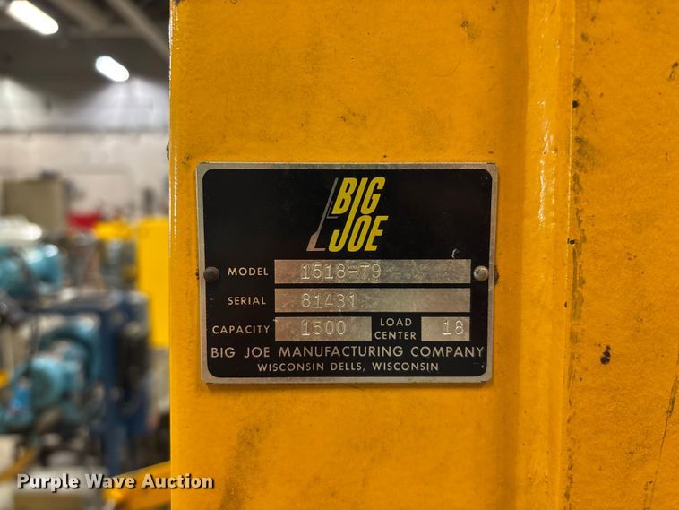 image for item EO4264 Big Joe 1518-T9 vertical lift