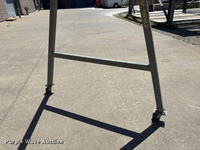 image for item EO4266 A frame hoise