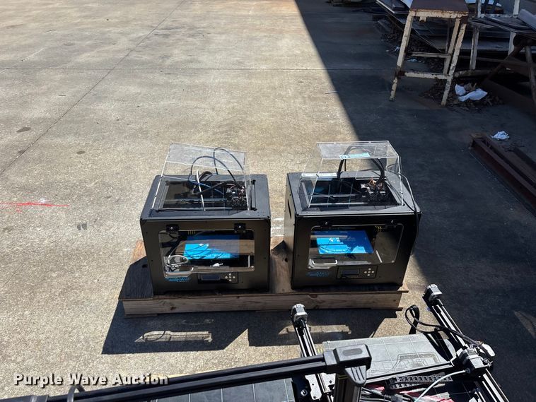 image for item EO4267 3D Printing equipment and parts