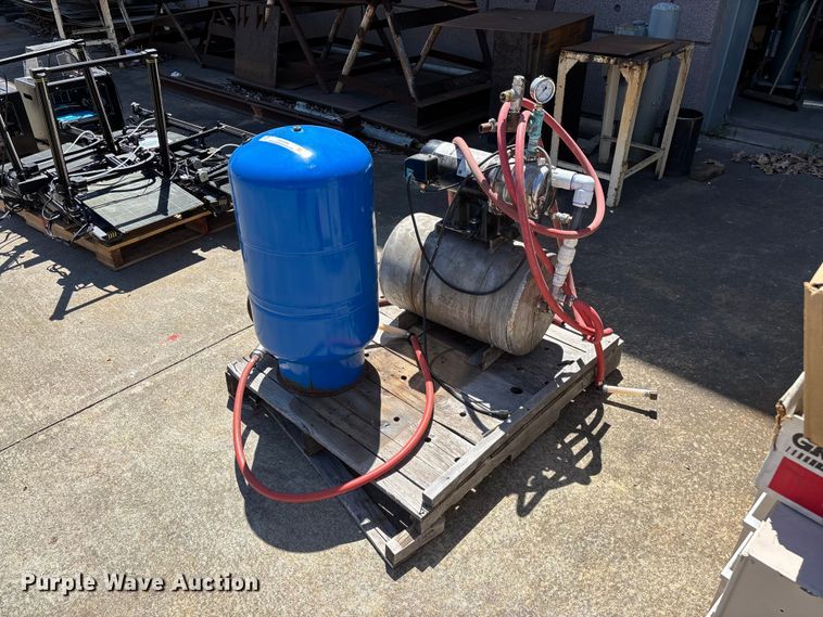 image for item EO4268 Well pump equipment