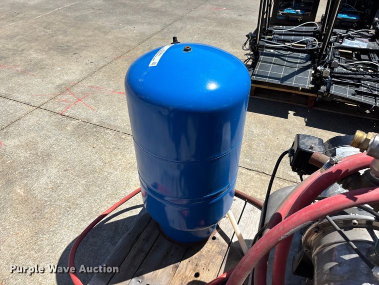 image for item EO4268 Well pump equipment