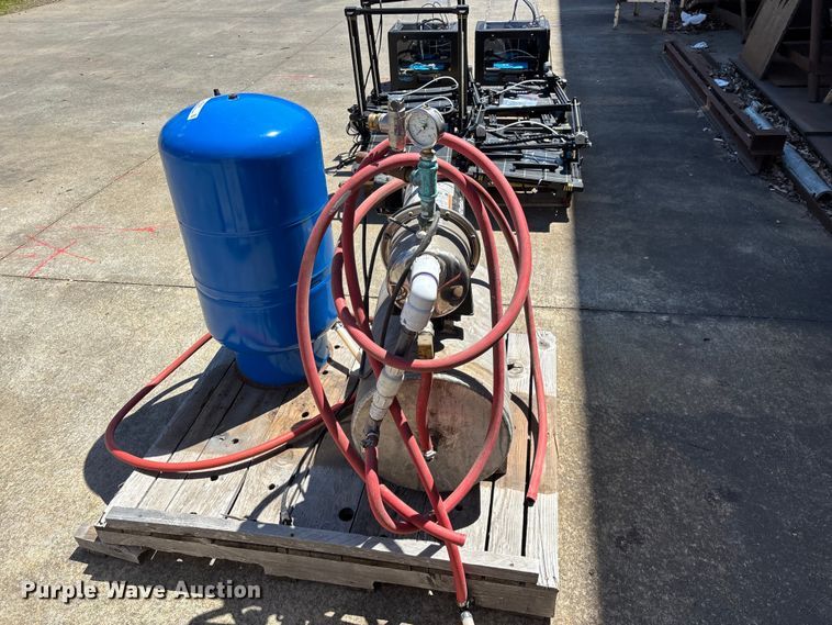 image for item EO4268 Well pump equipment