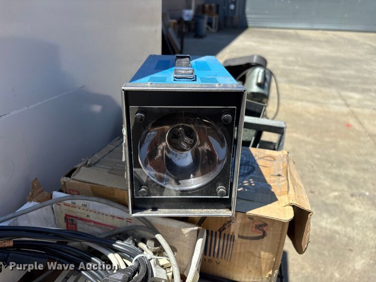 image for item EO4269 Tools