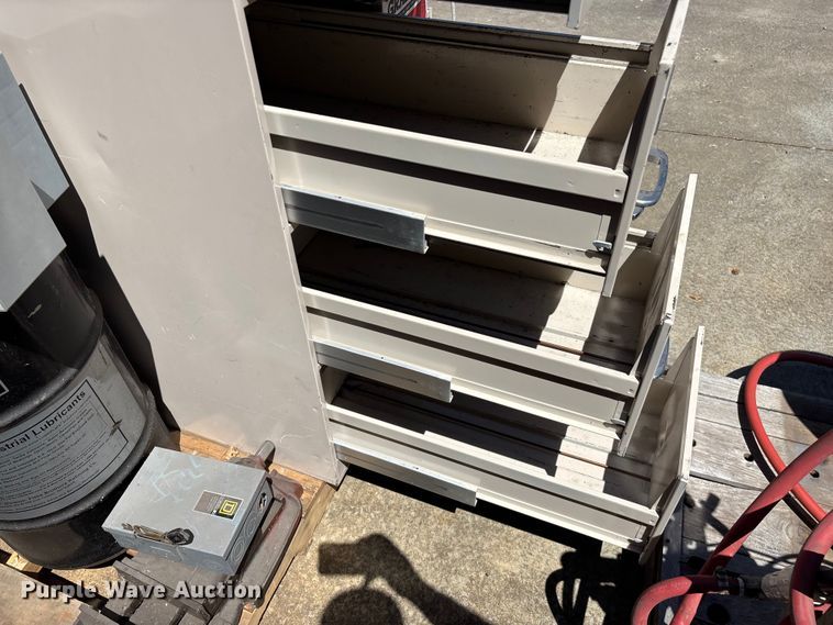 image for item EO4269 Tools