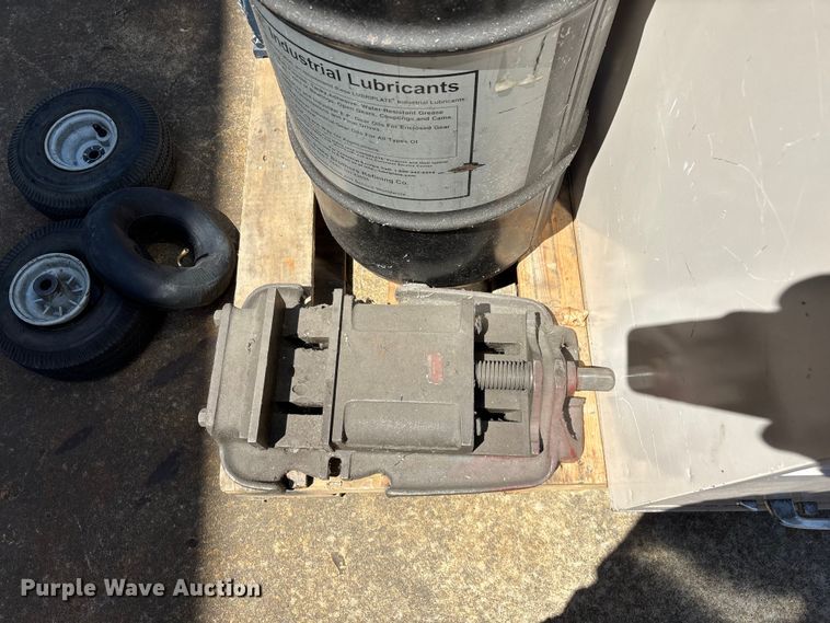image for item EO4269 Tools