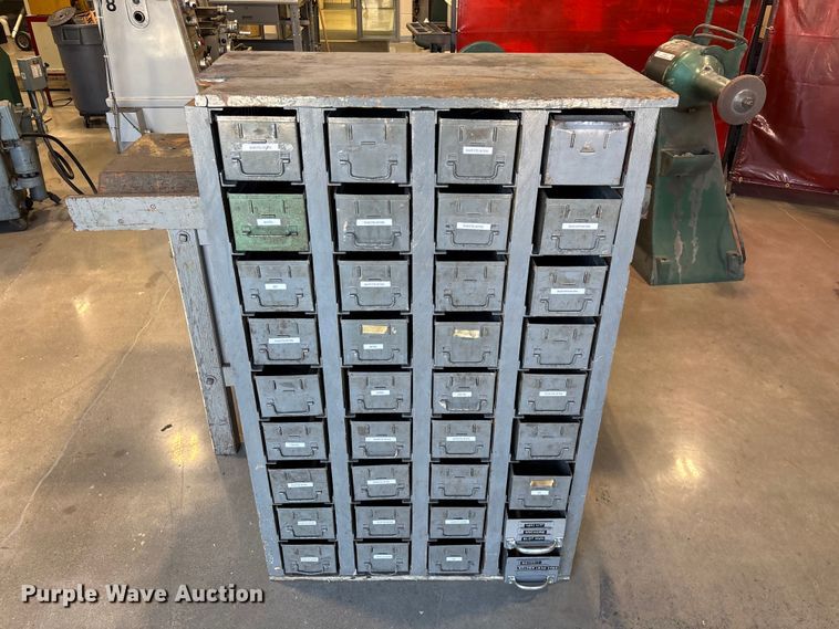 image for item EO4272 Tools