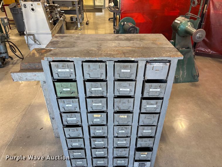 image for item EO4272 Tools