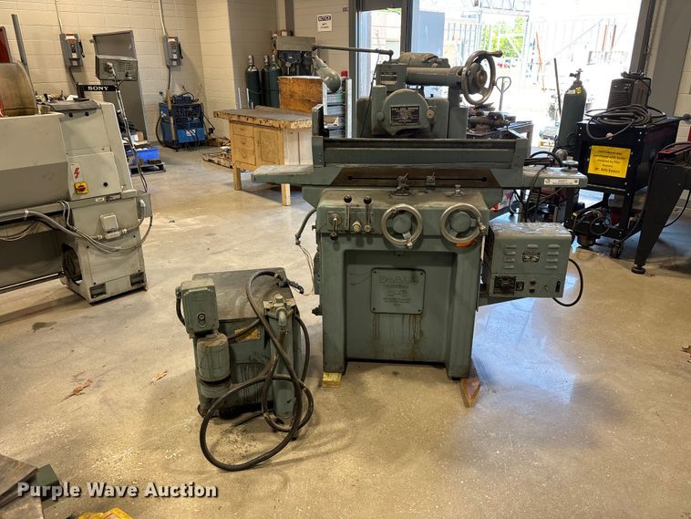 image for item EO4277 DoAll D-6 grinder