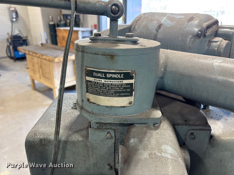 image for item EO4277 DoAll D-6 grinder