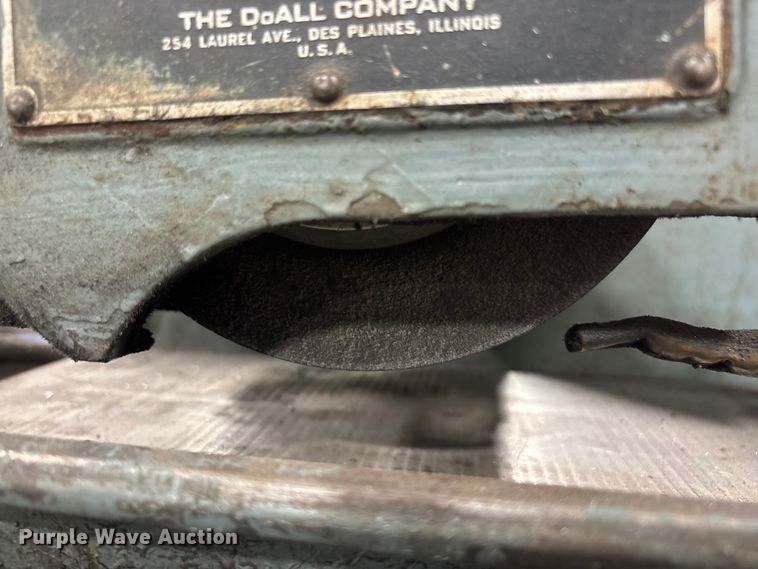 image for item EO4277 DoAll D-6 grinder