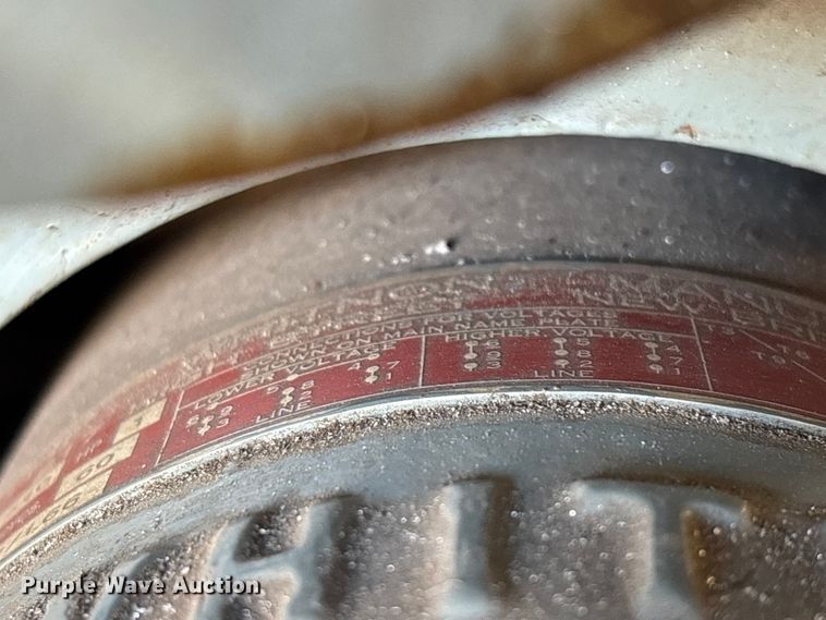 image for item EO4277 DoAll D-6 grinder