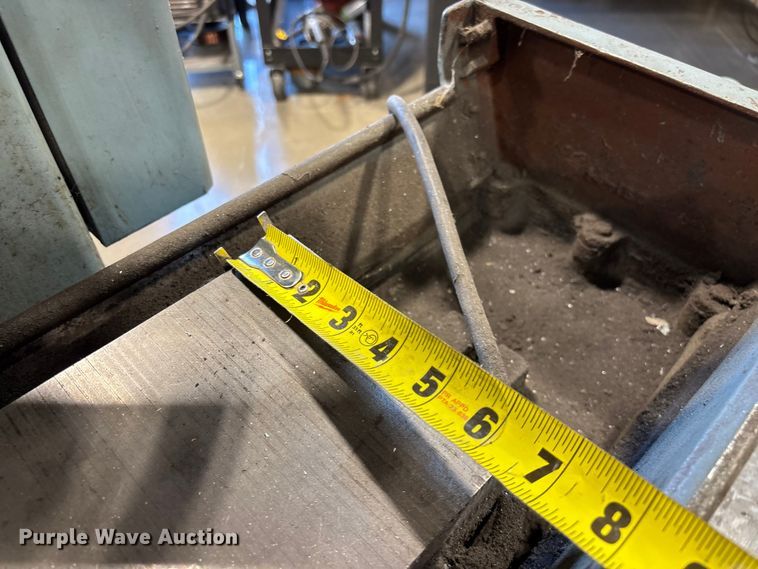 image for item EO4277 DoAll D-6 grinder
