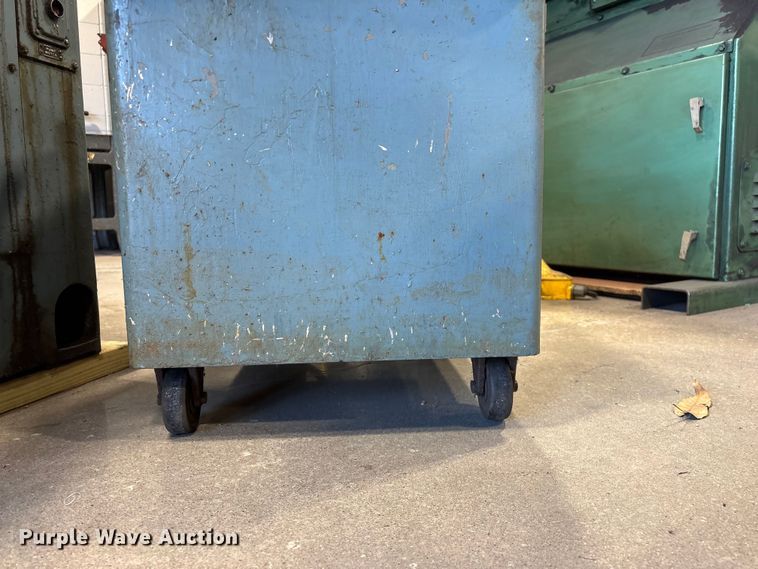 image for item EO4277 DoAll D-6 grinder