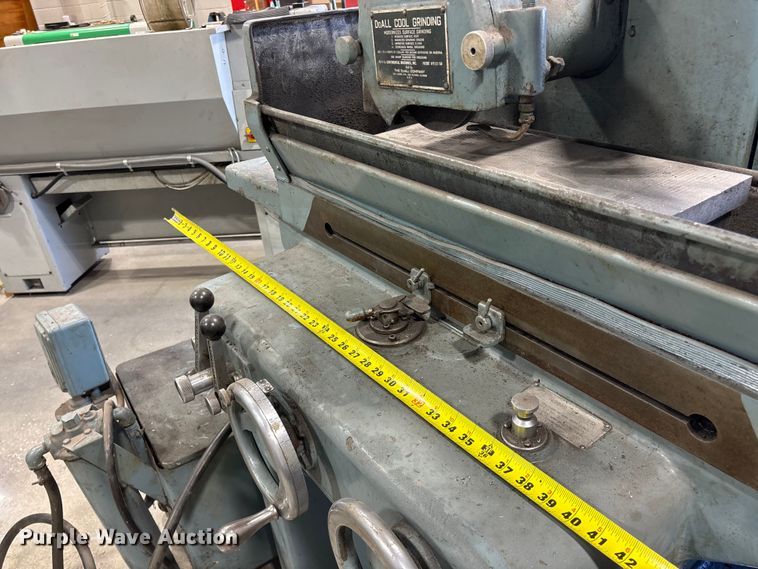image for item EO4277 DoAll D-6 grinder