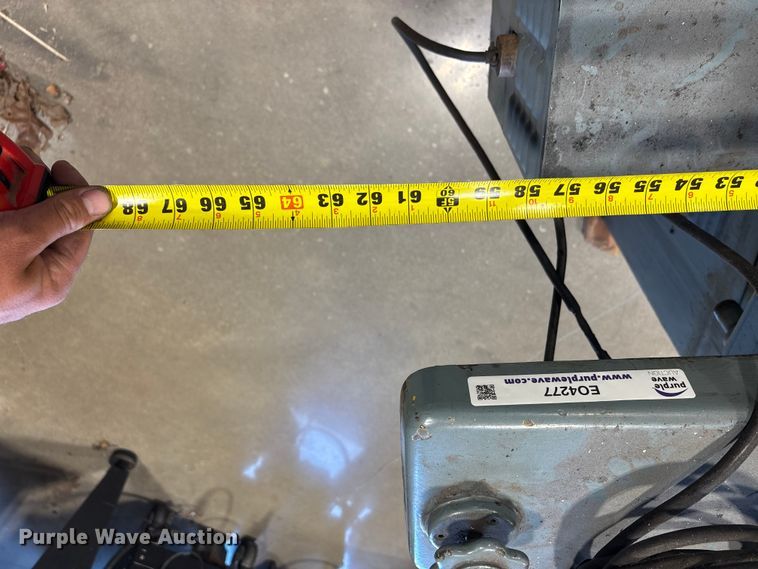 image for item EO4277 DoAll D-6 grinder