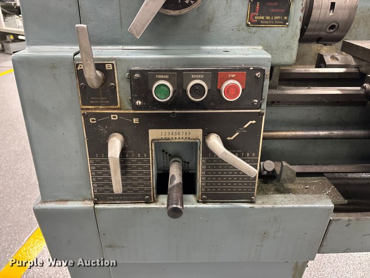 image for item EO4279 Clausing 1301 lathe