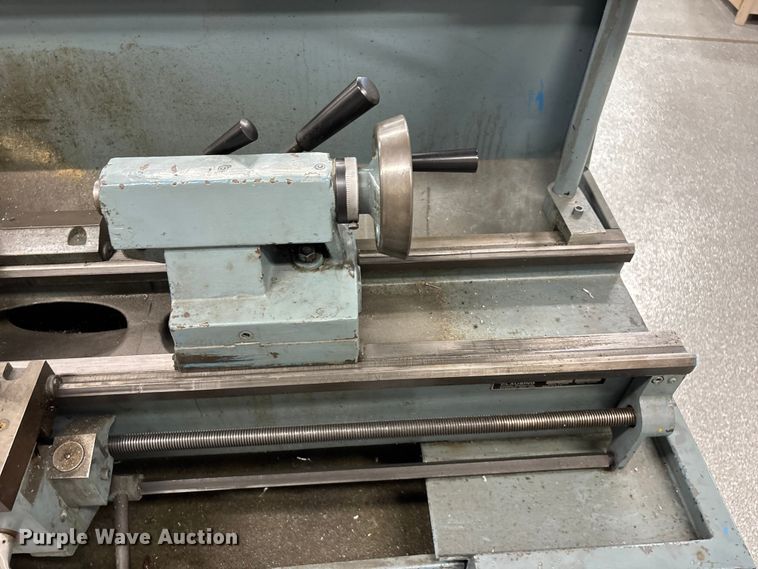 image for item EO4279 Clausing 1301 lathe