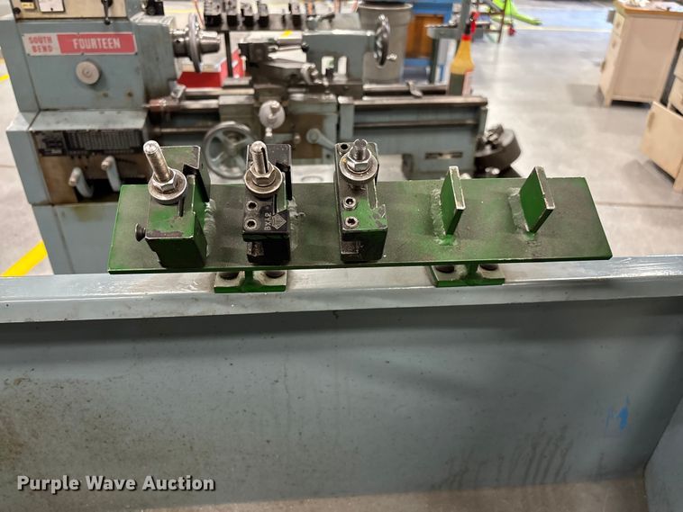 image for item EO4279 Clausing 1301 lathe