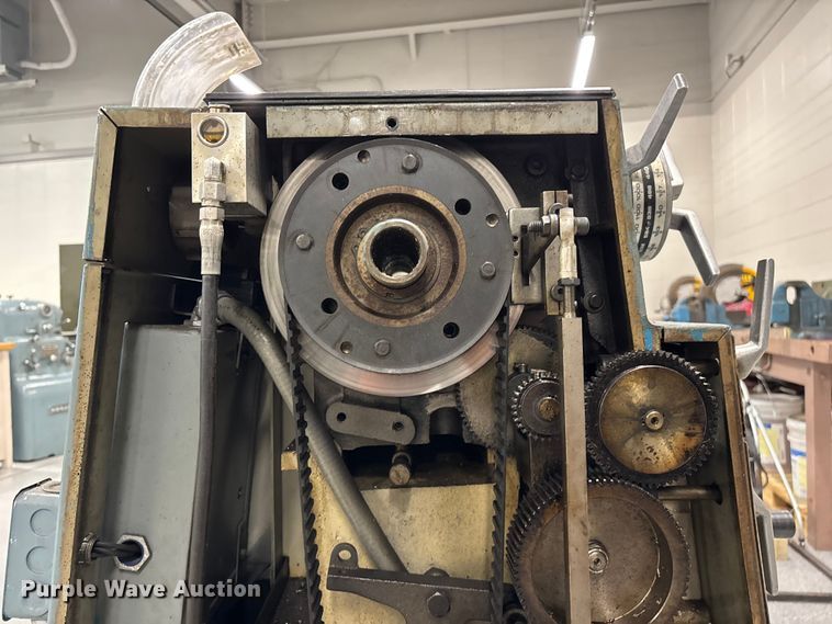image for item EO4279 Clausing 1301 lathe