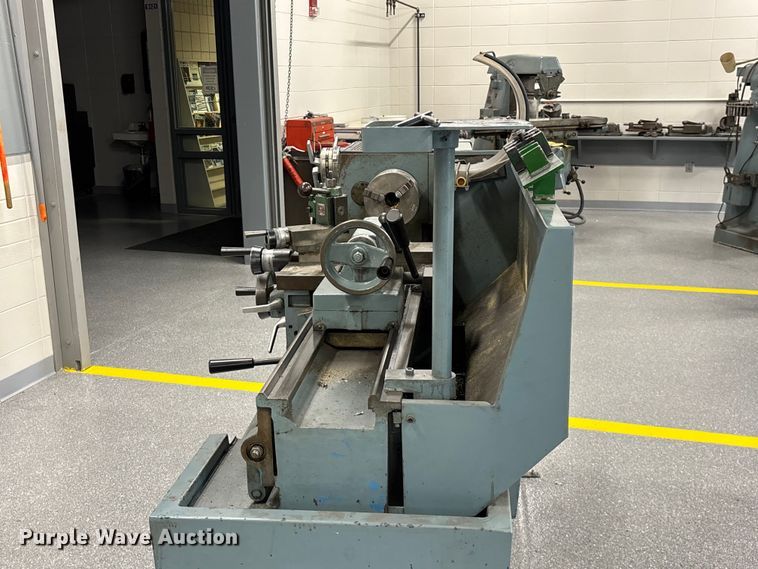 image for item EO4279 Clausing 1301 lathe