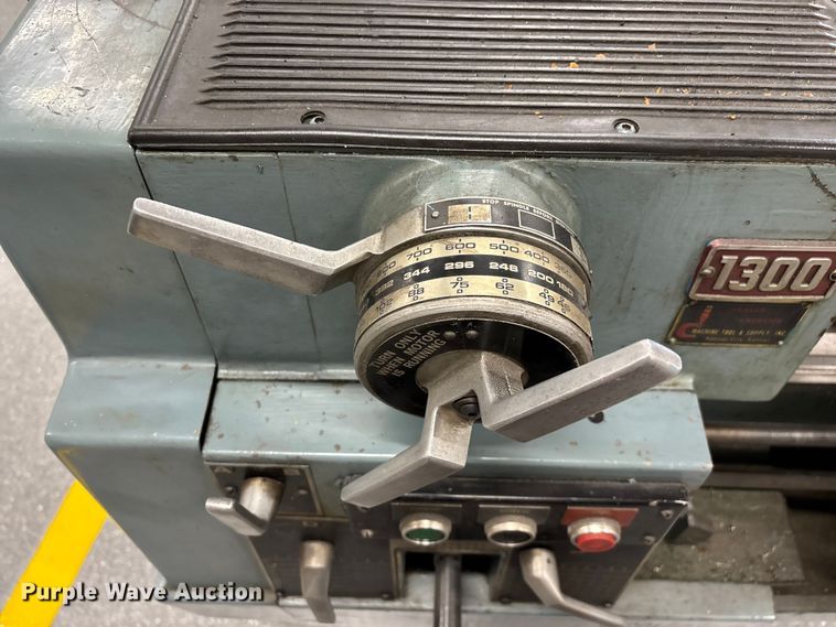 image for item EO4279 Clausing 1301 lathe