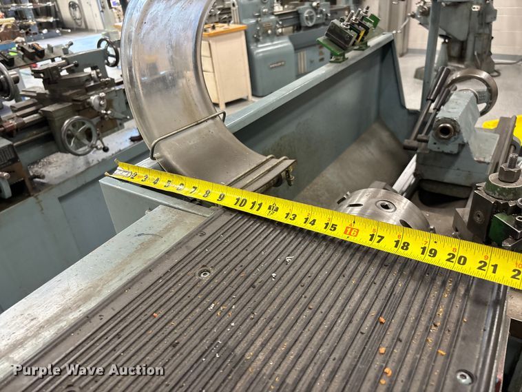 image for item EO4279 Clausing 1301 lathe