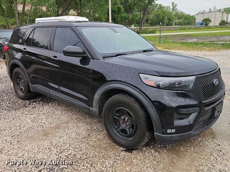 image for item EO7322 2020 Ford Explorer Police Interceptor  SUV