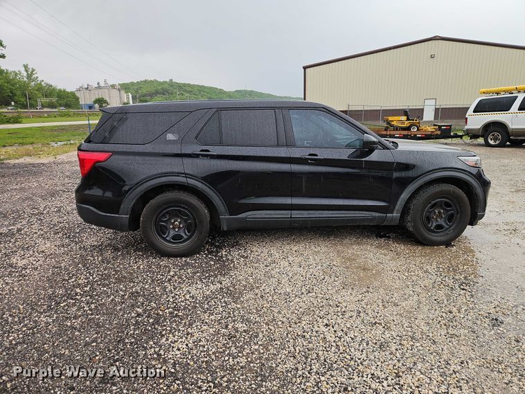 image for item EO7322 2020 Ford Explorer Police Interceptor  SUV