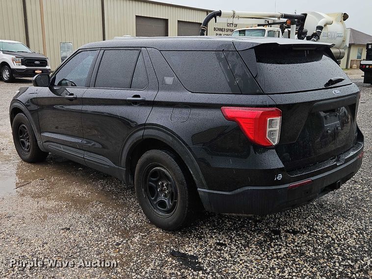image for item EO7322 2020 Ford Explorer Police Interceptor  SUV