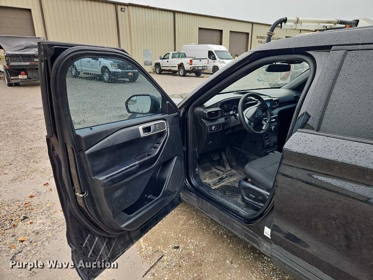 image for item EO7322 2020 Ford Explorer Police Interceptor  SUV