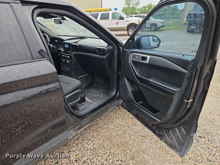 image for item EO7322 2020 Ford Explorer Police Interceptor  SUV