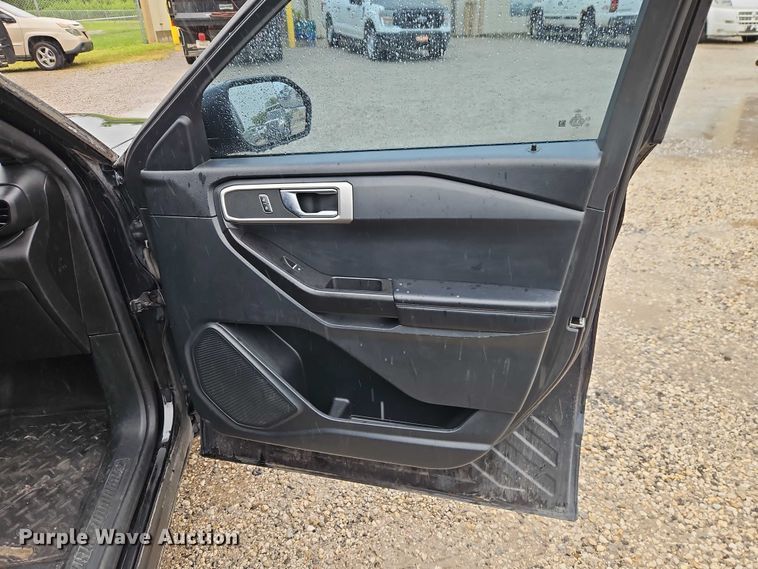 image for item EO7322 2020 Ford Explorer Police Interceptor  SUV