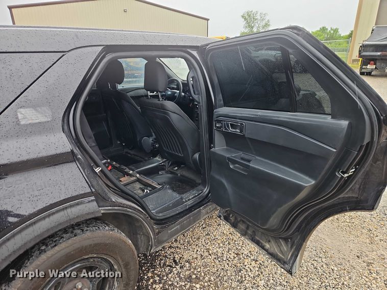 image for item EO7322 2020 Ford Explorer Police Interceptor  SUV
