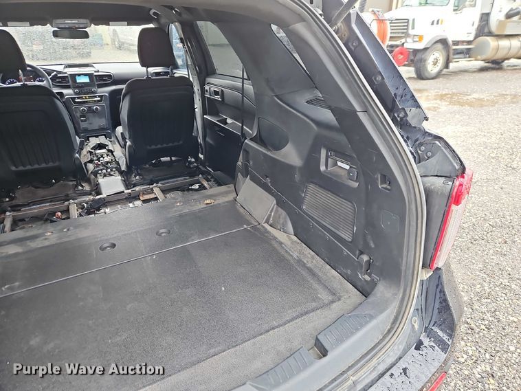 image for item EO7322 2020 Ford Explorer Police Interceptor  SUV