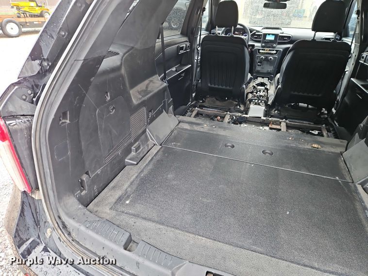 image for item EO7322 2020 Ford Explorer Police Interceptor  SUV