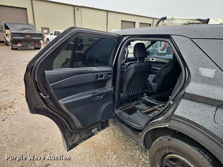 image for item EO7322 2020 Ford Explorer Police Interceptor  SUV