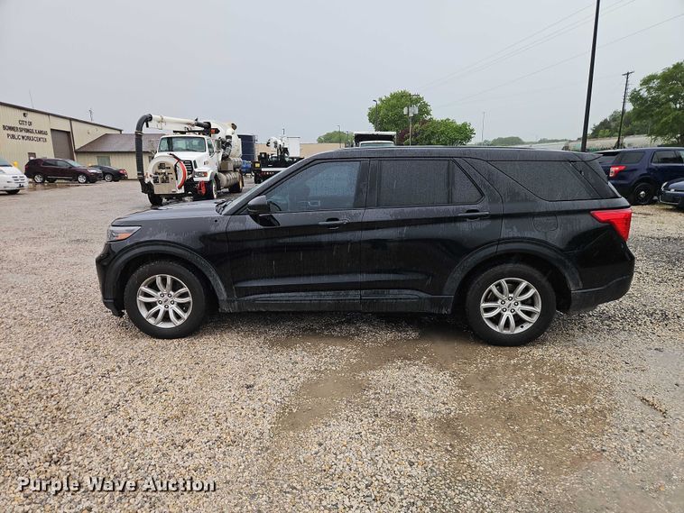image for item EO7324 2020 Ford Explorer Police Interceptor SUV
