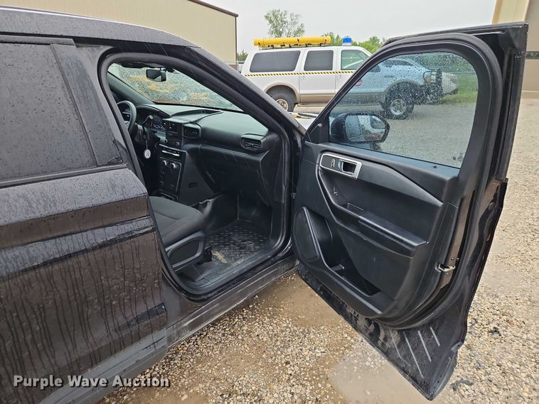 image for item EO7324 2020 Ford Explorer Police Interceptor SUV