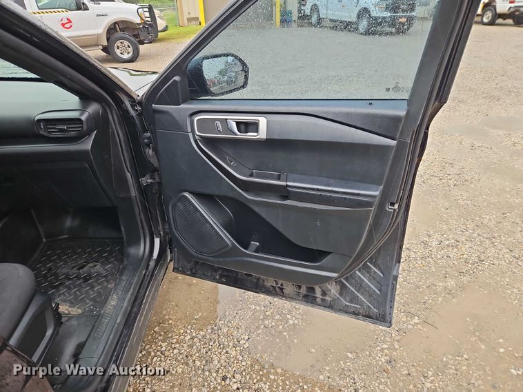image for item EO7324 2020 Ford Explorer Police Interceptor SUV