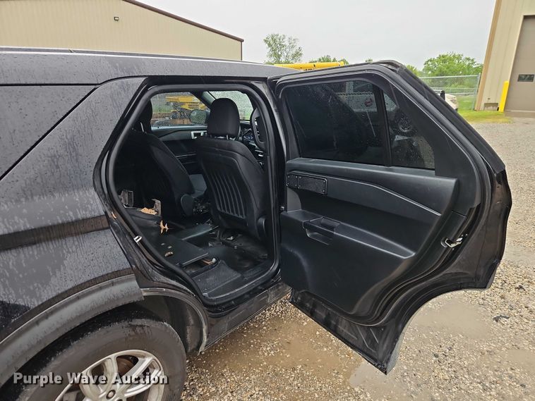 image for item EO7324 2020 Ford Explorer Police Interceptor SUV