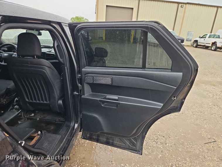 image for item EO7324 2020 Ford Explorer Police Interceptor SUV