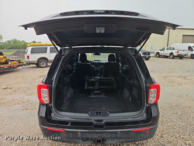 image for item EO7324 2020 Ford Explorer Police Interceptor SUV