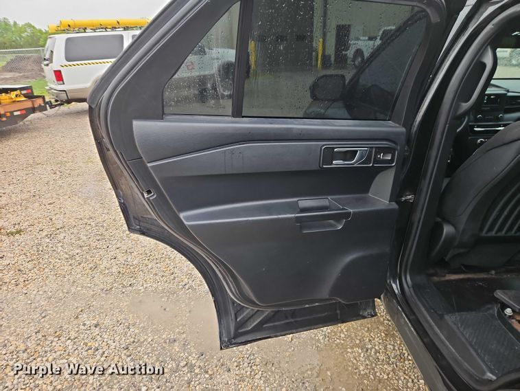 image for item EO7324 2020 Ford Explorer Police Interceptor SUV