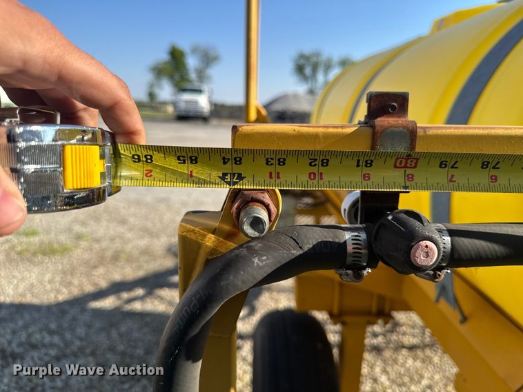 image for item ER0464 sprayer trailer