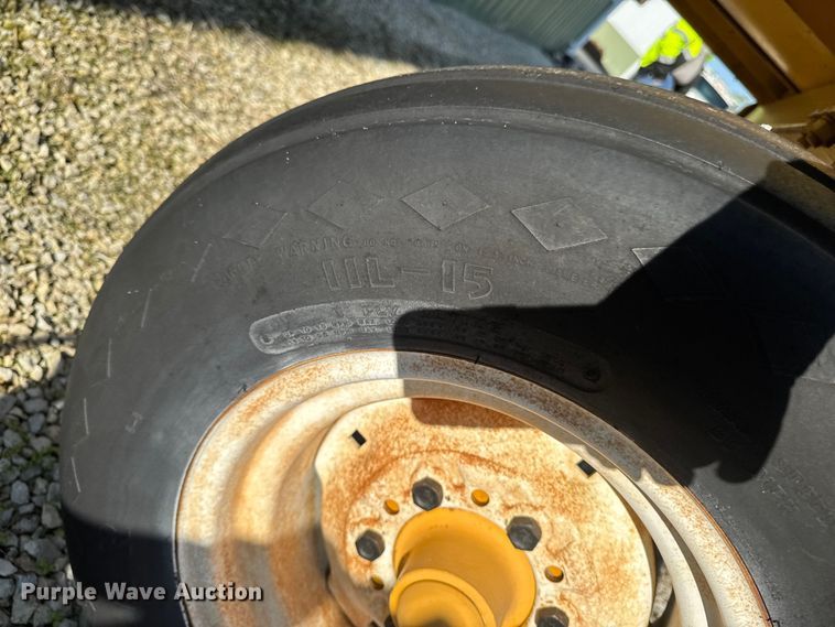image for item ER0464 sprayer trailer