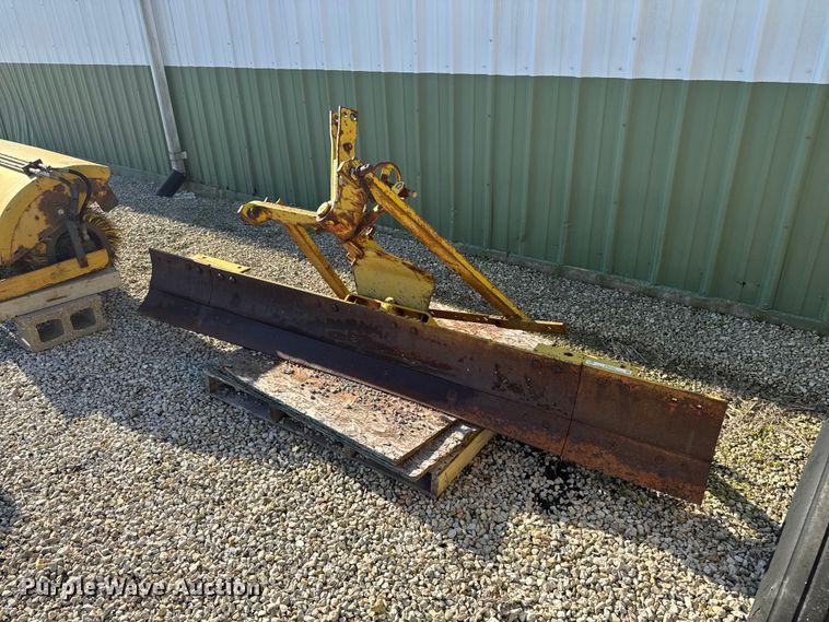image for item ER0465 Three point blade