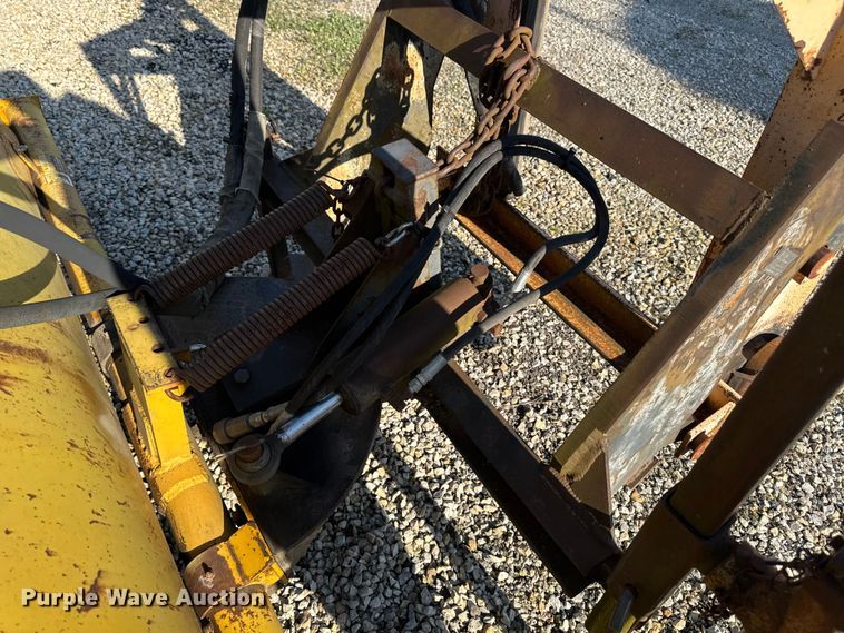 image for item ER0466 Truck mounted broom