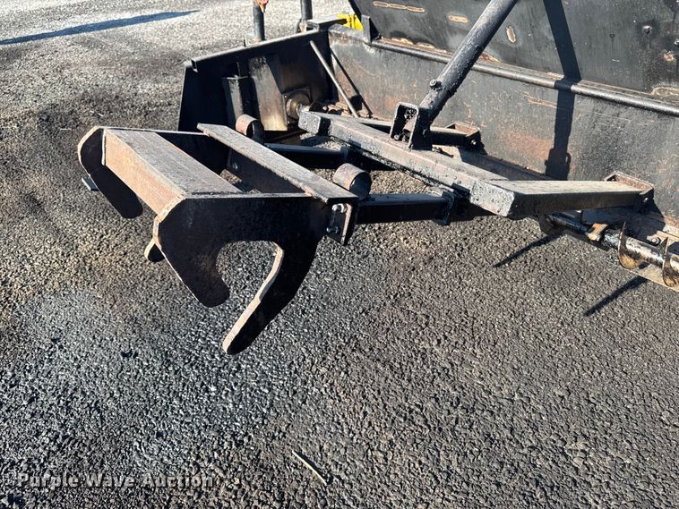 image for item ER0467 Pave-A-Lot trailer mounted asphalt paver and grader
