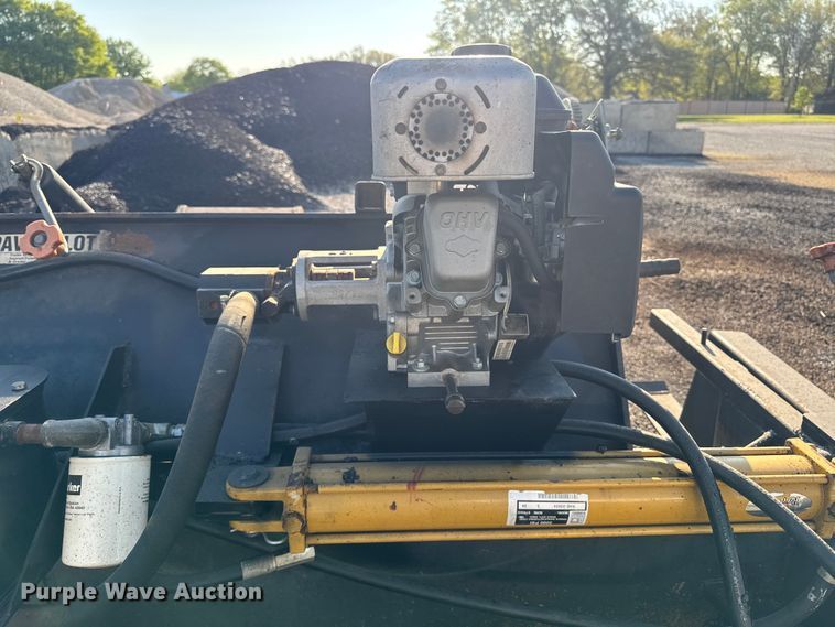 image for item ER0467 Pave-A-Lot trailer mounted asphalt paver and grader