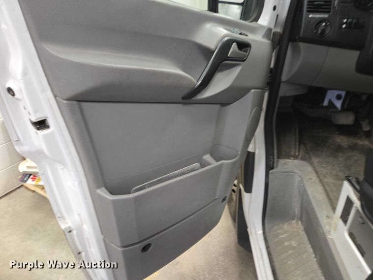 image for item ER1512 2008 Dodge Sprinter 3500 handicap accessible van